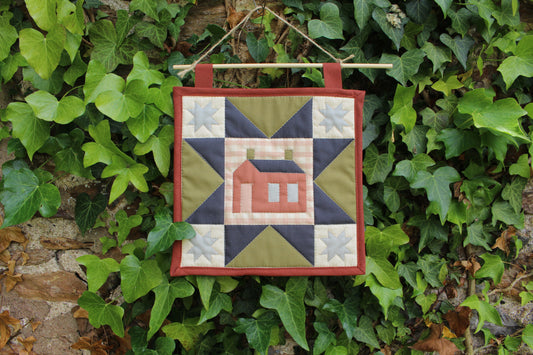 House - Mini Quilt Wall Hanging - Green / Blue