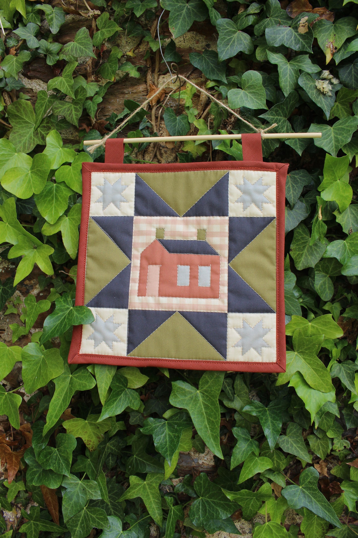 House - Mini Quilt Wall Hanging - Green / Blue