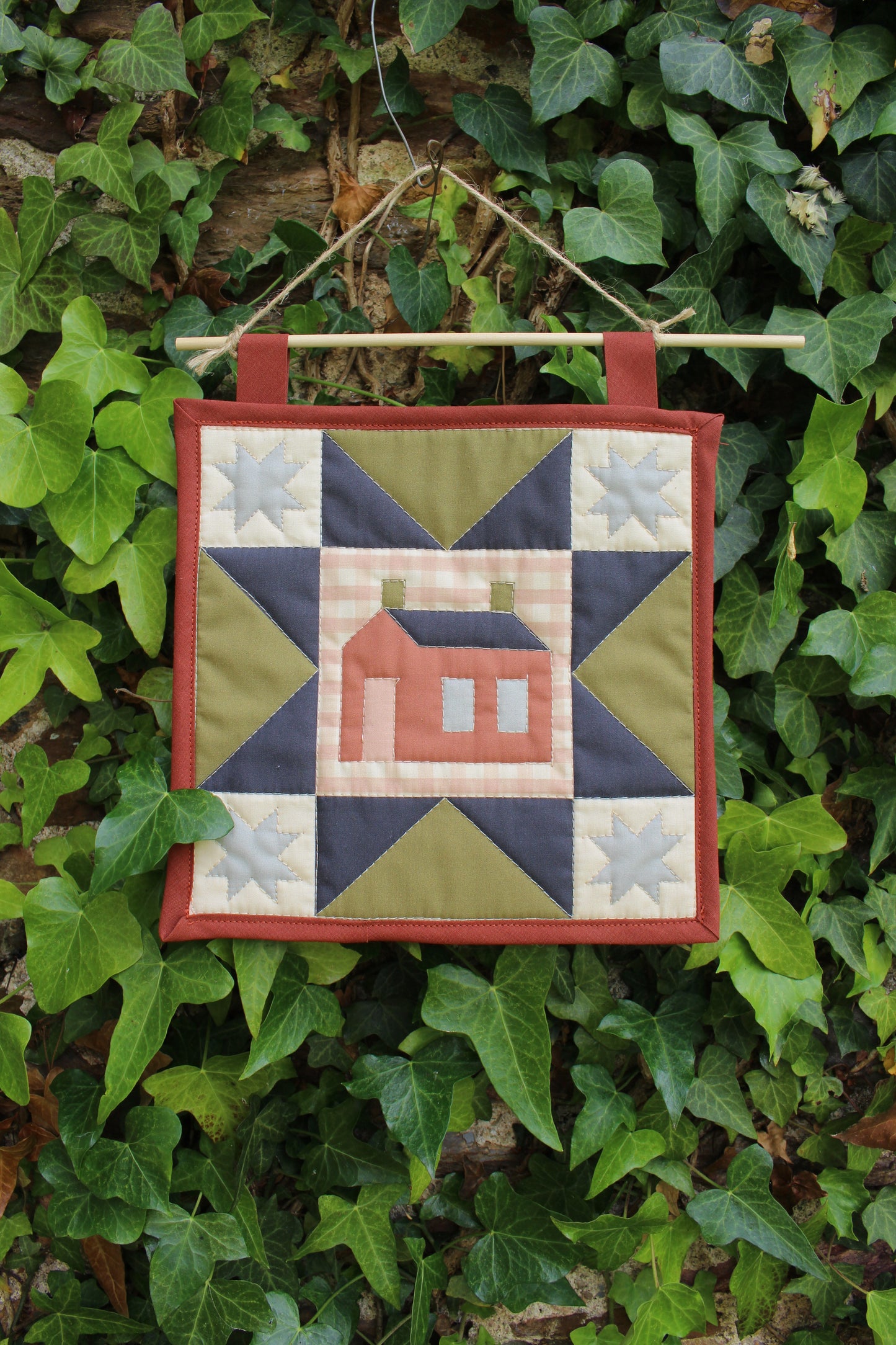 House - Mini Quilt Wall Hanging - Green / Blue
