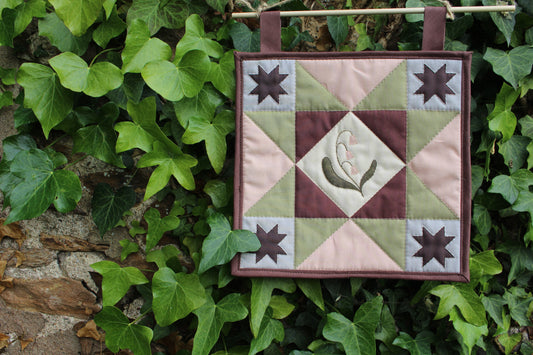 Flower - Mini Quilt Wall Hanging