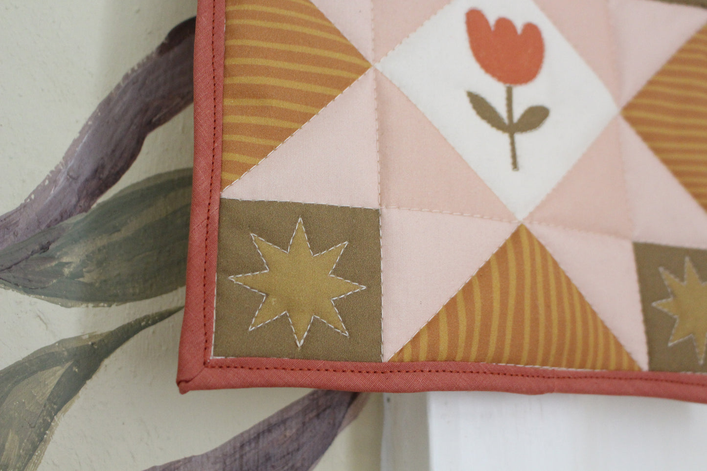Tulip - Mini Quilt Wall Hanging