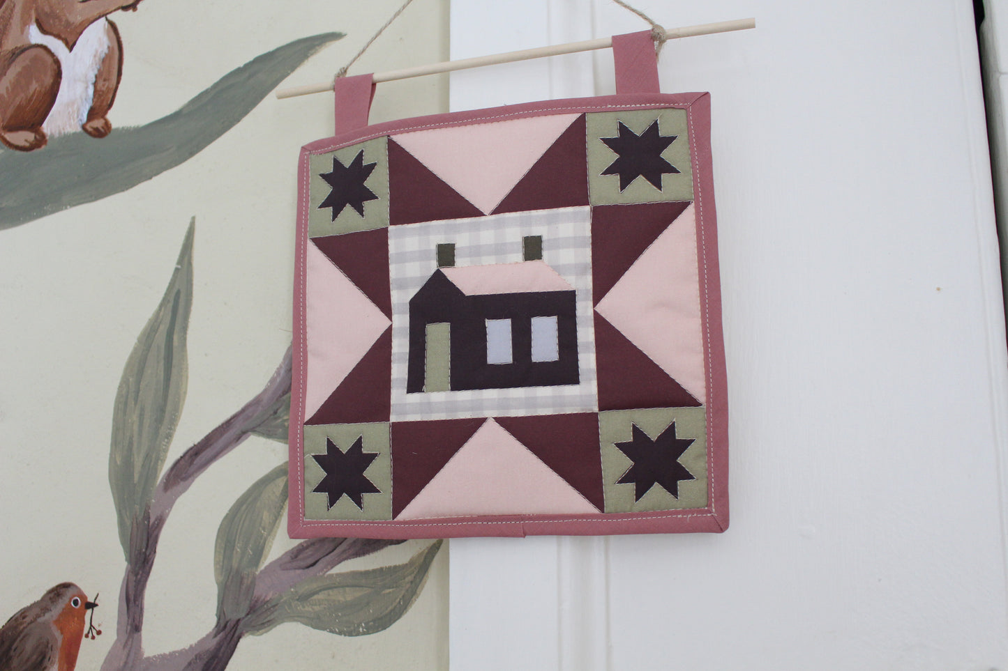 House - Mini Quilt Wall Hanging - Pink / Green