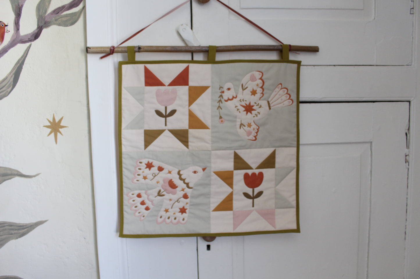 Folk Art Dove Birds Quilt Wall Hanging