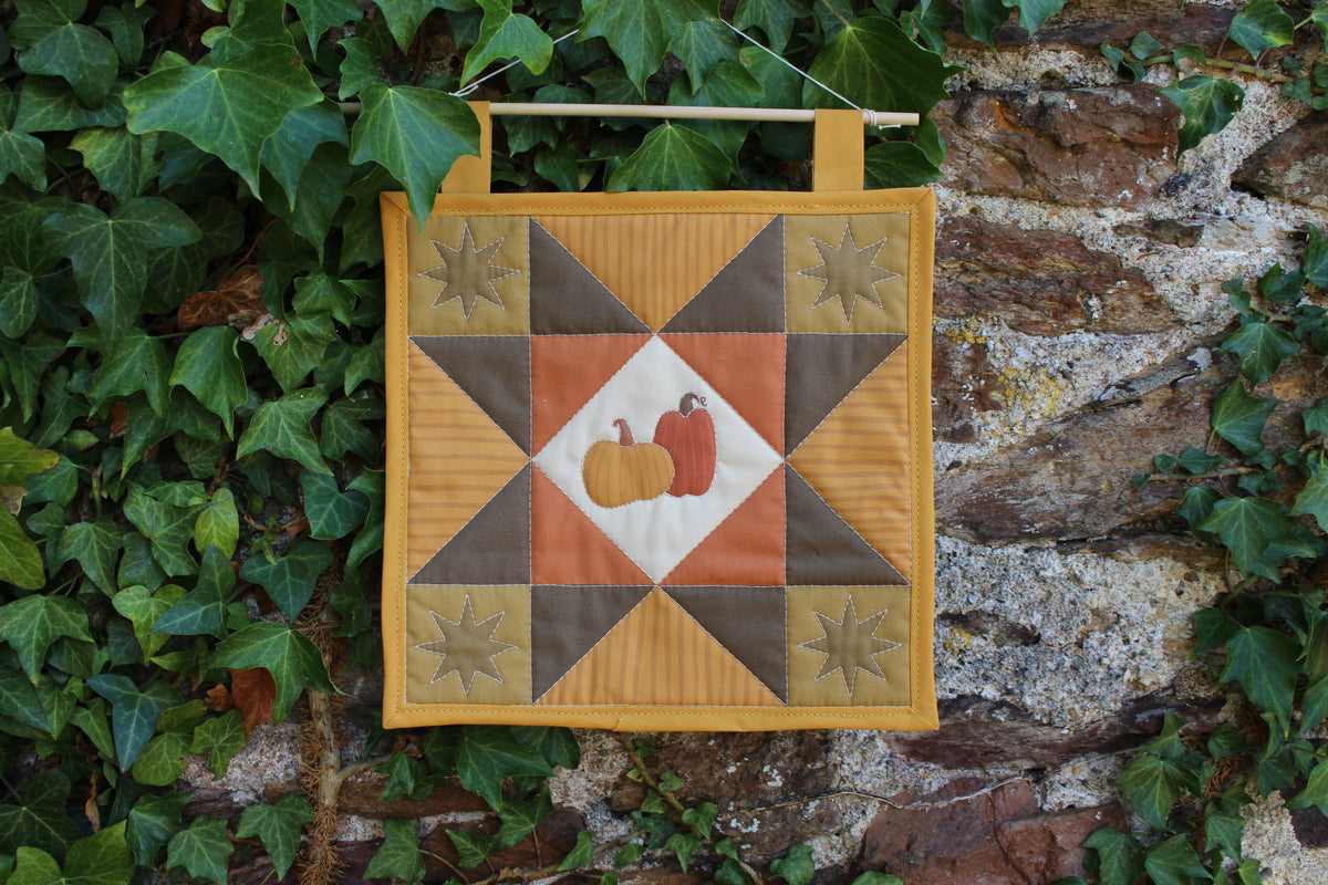 Pumpkin - Mini Quilt Wall Hanging - Autumn Collection