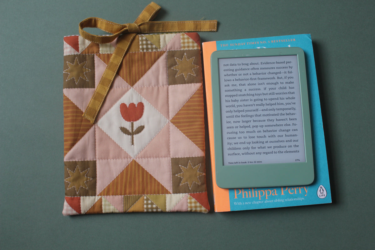 Quilted Book Sleeve - Tulip Green & Pink  - Small - Paperback / Kindle