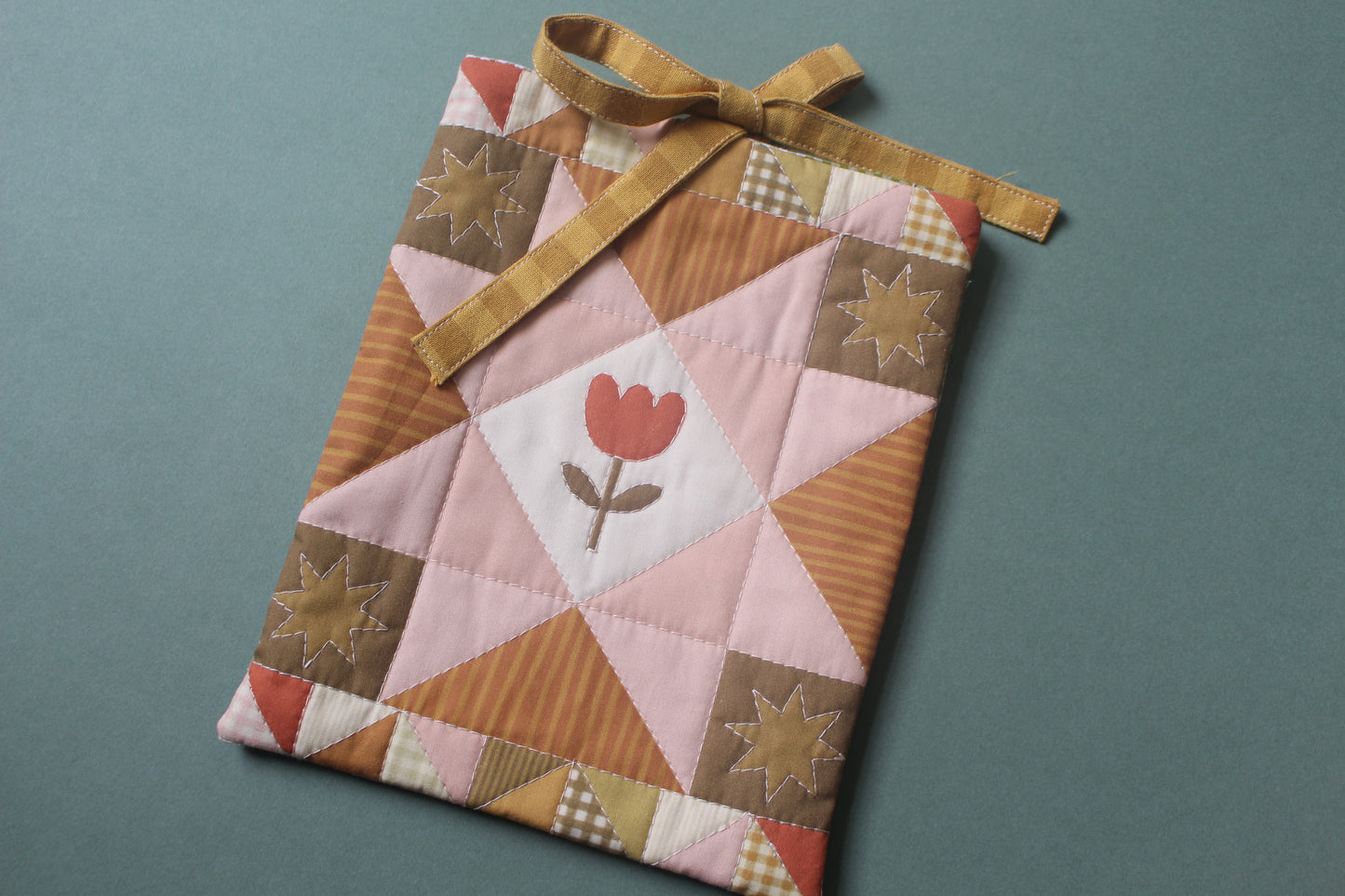 Quilted Book Sleeve - Tulip Green & Pink  - Small - Paperback / Kindle