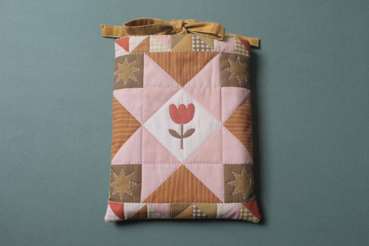 Quilted Book Sleeve - Tulip Green & Pink  - Small - Paperback / Kindle