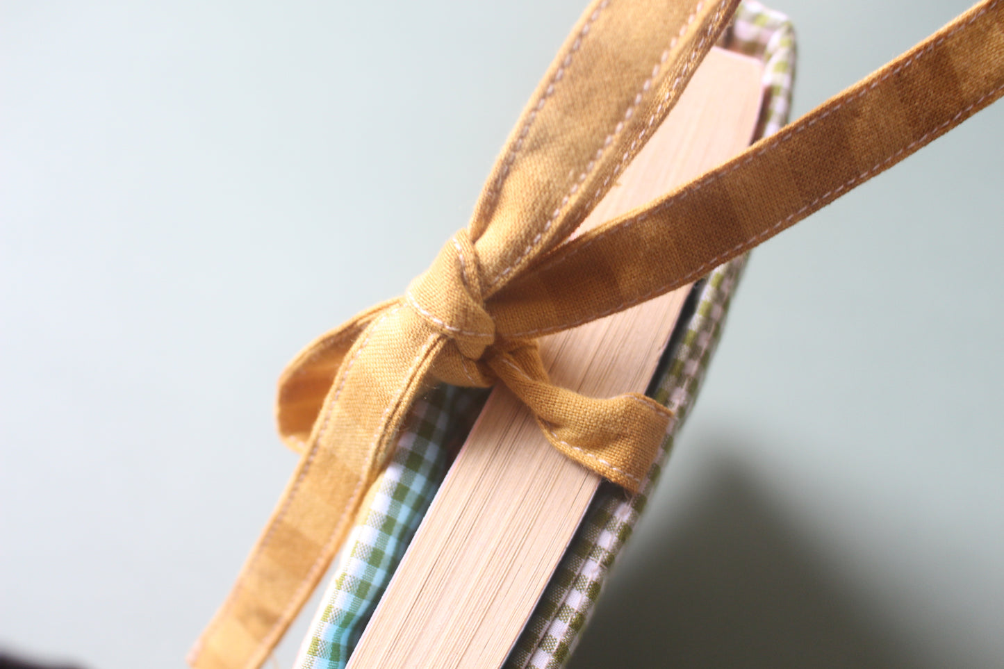 Quilted Book Sleeve - Tulip Green & Pink  - Small - Paperback / Kindle