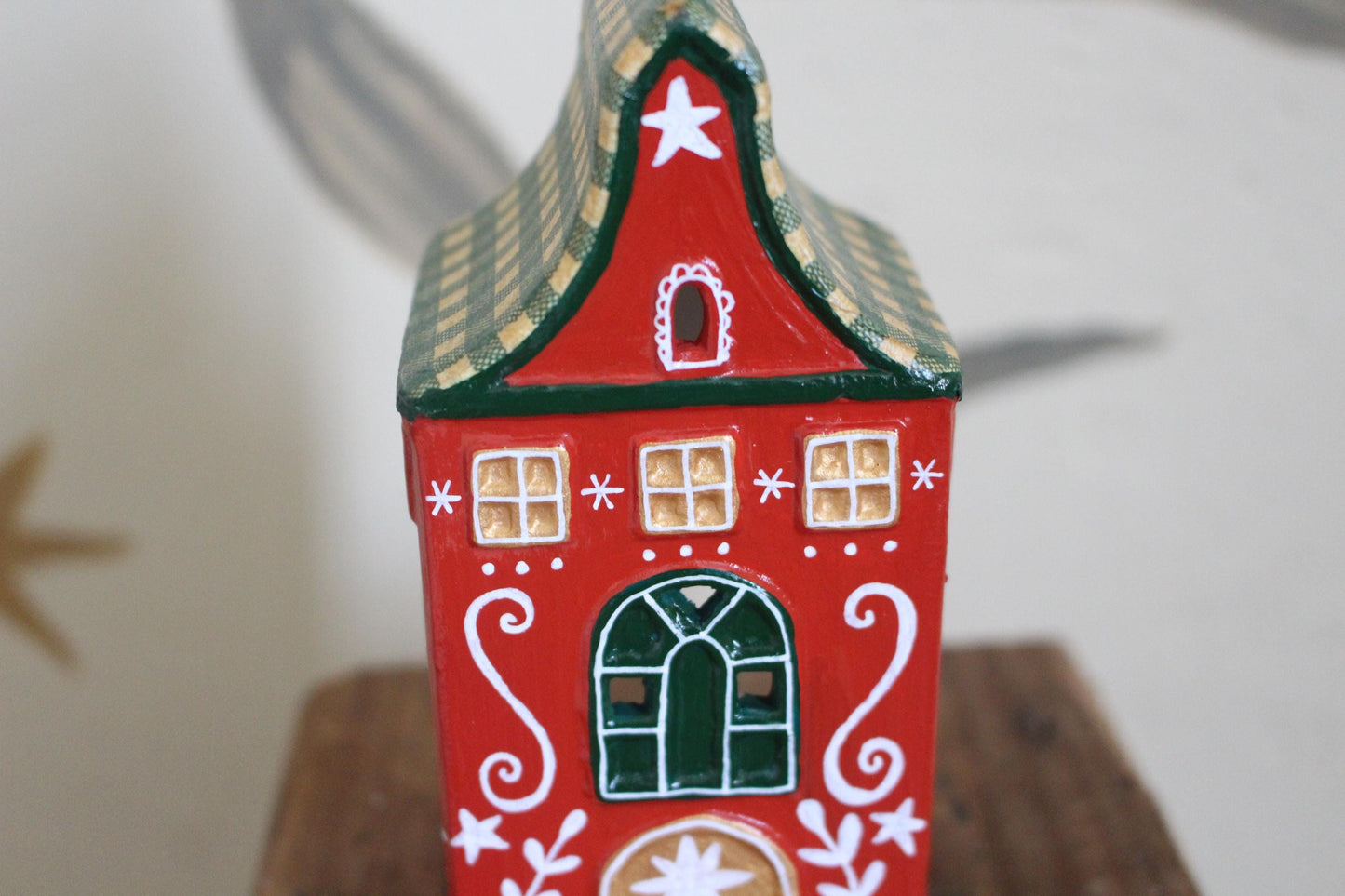 Hand Painted Ceramic Gingham House - Tea light holder, Red and Green, Cute cottagecore, folk art, hygge, Christmas Village