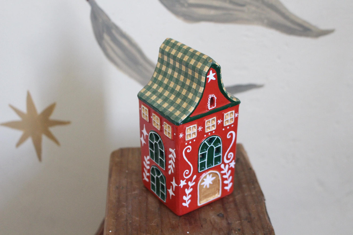 Hand Painted Ceramic Gingham House - Tea light holder, Red and Green, Cute cottagecore, folk art, hygge, Christmas Village