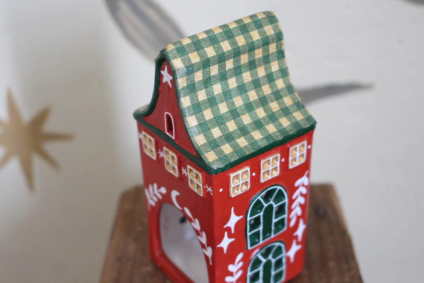 Hand Painted Ceramic Gingham House - Tea light holder, Red and Green, Cute cottagecore, folk art, hygge, Christmas Village